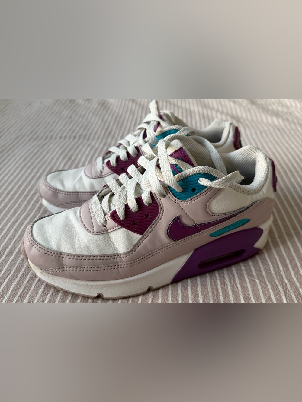 Nike Air Max White, Purple and Teal, 4Y